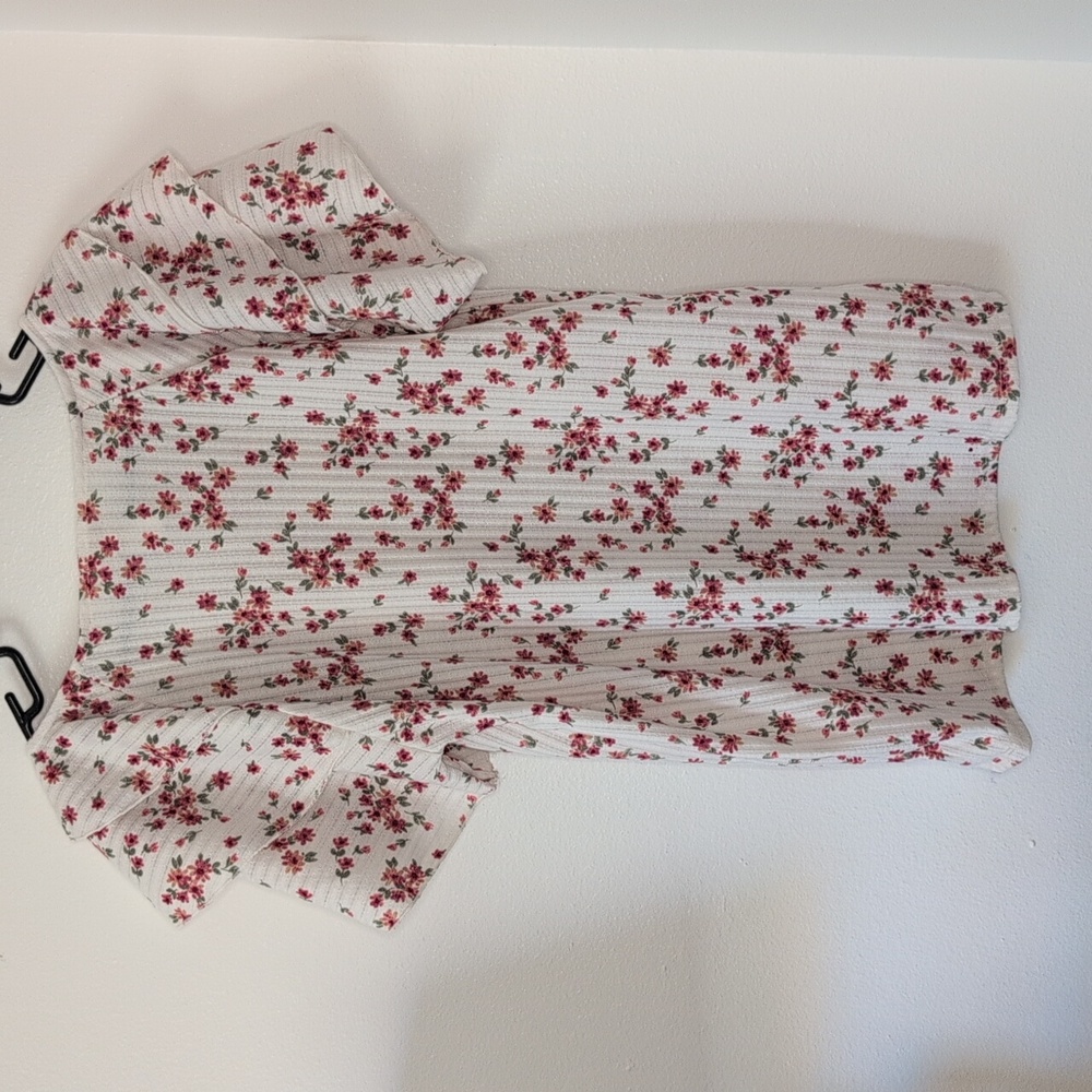 BiBi Floral Ruffle Sleeve Blouse - Picture 3 of 8